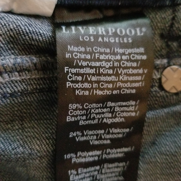 Gia Glider Crop Flare Twister Seam Jean - Picture 6 of 7